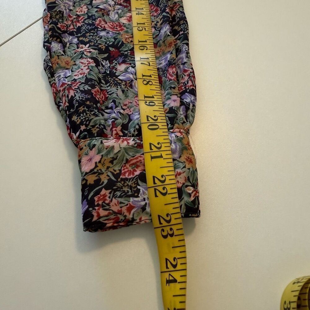 Vintage Try 1 Black Floral Ruffled Cropped Blouse Sz S Y2K, Feminine - Picture 12 of 12